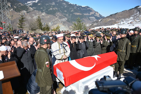 halit-avci-mackada-defnedildi-10.jpg