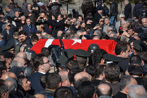 halit-avci-mackada-defnedildi-13.jpg