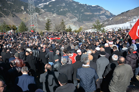 halit-avci-mackada-defnedildi-14.jpg