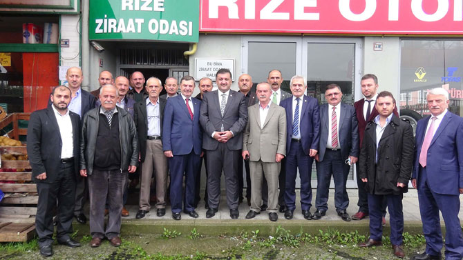 hasan-karal-rize-ziraat-odasinda-3.jpg hasan-karal-rize-ziraat-odasinda-3.jpg