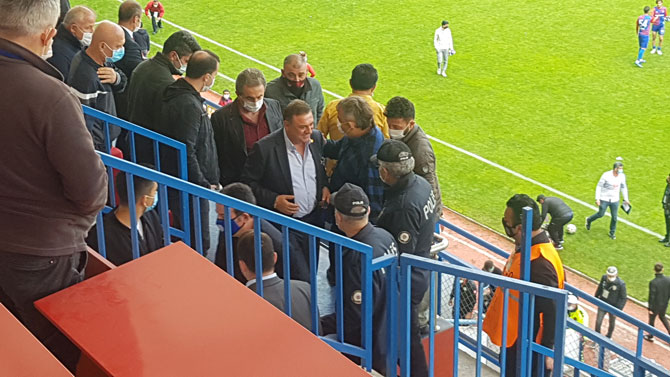hasan-kartal-kardemir-karabukspor-etimesgut-belediyespor-macinda-1.jpg