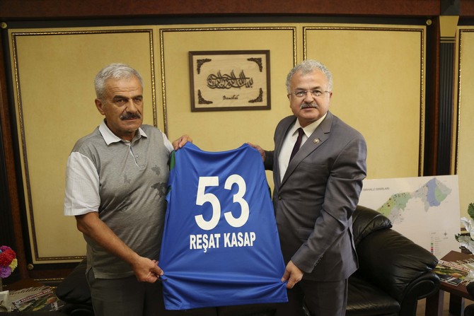 hasan-kemal-yardimci---resat-kasap-(3).jpg