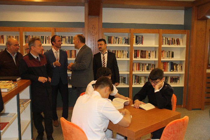 hasan-kemal-yardimci-mesleki-ve-teknik-anadolu-lisesi-z-kutuphanesi-acildi-(6).jpg