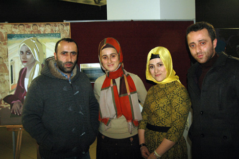 hatice-karaca-resim-sergisi-10.jpg