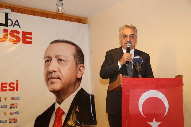 hayati-camlihemsin-ve-cayeli-ilce-baskanliklari-kongrelerine-katilarak-partililere-hitap-etti-(1).jpg