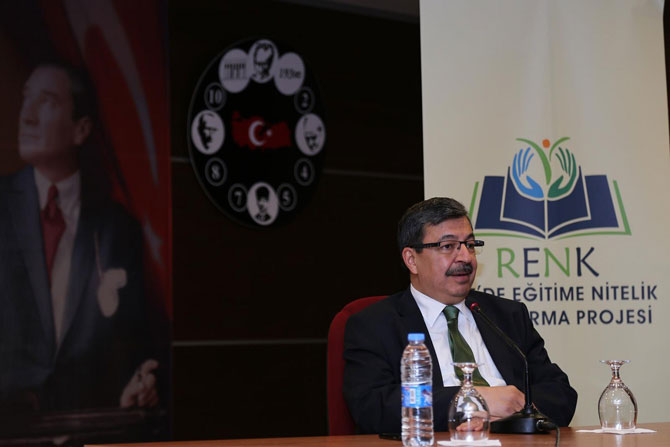 hayati-inanc-ogrencilerle-bulustu3.jpg hayati-inanc-ogrencilerle-bulustu3.jpg