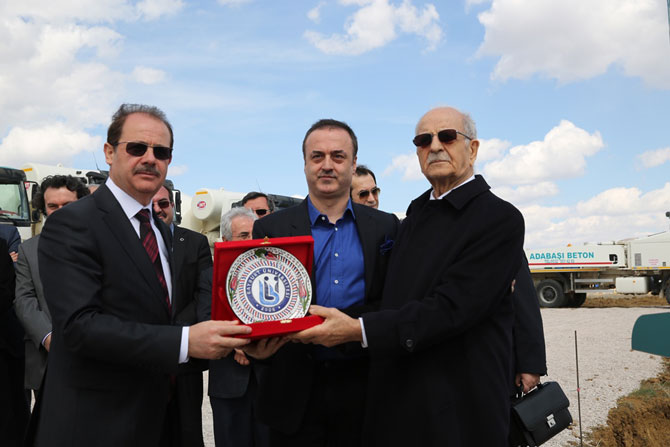 hayirsever-isadami-koseoglu’ndan-universite-kampusune-cami-12.jpg hayirsever-isadami-koseoglu’ndan-universite-kampusune-cami-12.jpg