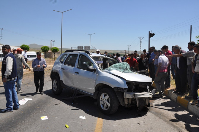 hdp’li-vekilin-kardesi-kazada-hayatini-kaybetti.jpg hdp’li-vekilin-kardesi-kazada-hayatini-kaybetti.jpg