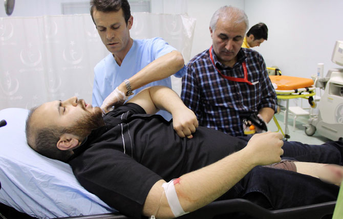 hedef-aldigi-kisi-haric-5-kisiyi-vurdu1.jpg hedef-aldigi-kisi-haric-5-kisiyi-vurdu1.jpg