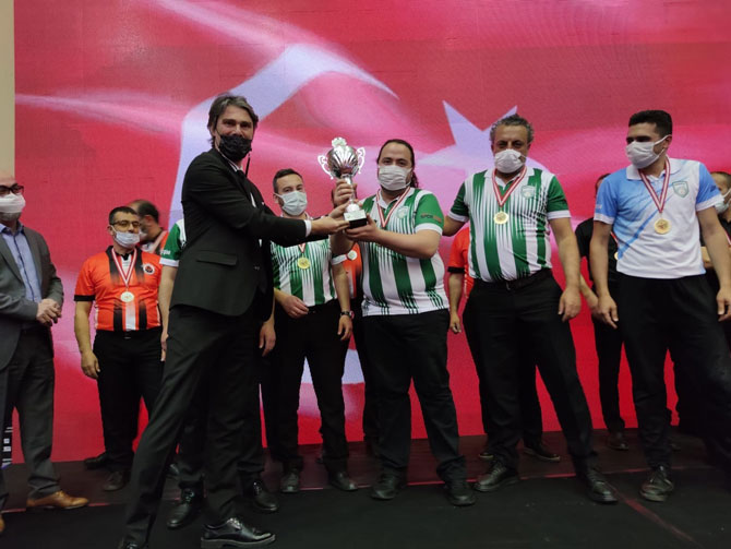 hemsinspor-3-bant-bilardo-1.-lig-play-off-’ta-turkiye-sampiyonu-oldu-(4).jpg