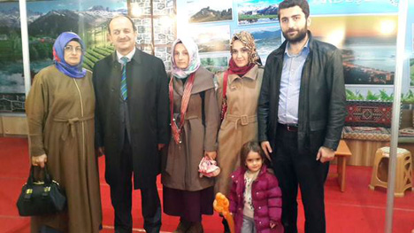 hikmet-ayar-ankara-rize-gunlerinde-1.jpg hikmet-ayar-ankara-rize-gunlerinde-1.jpg