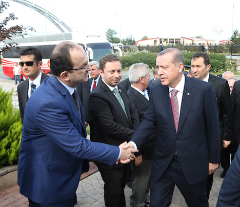 hikmet-ayar-erdogan-2.20150408194739.jpg hikmet-ayar-erdogan-2.20150408194739.jpg