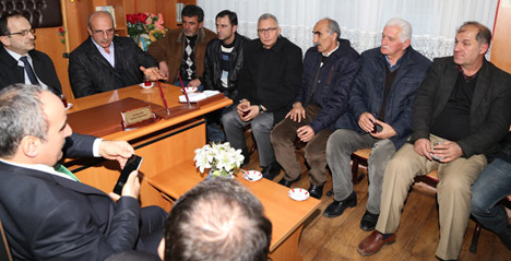 hikmet-ayar-ile-harun-mertoglu-pazarda-3.jpg