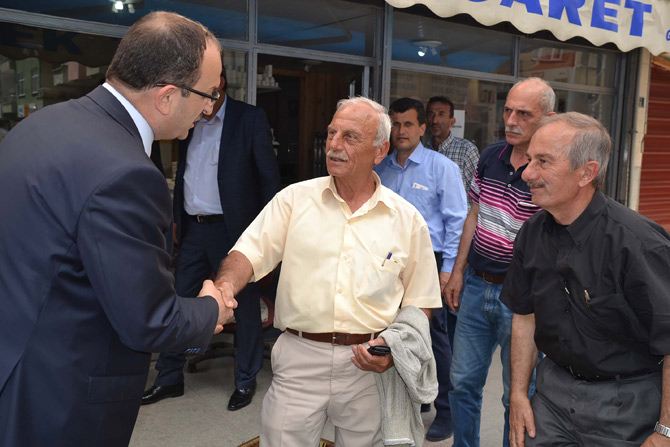 hikmet-ayar-secim-calismasi-2-001.jpg hikmet-ayar-secim-calismasi-2-001.jpg