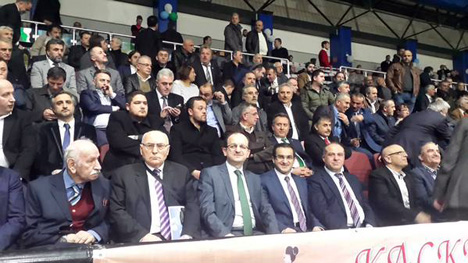 hikmet-ayar-secim-turunda-3.jpg hikmet-ayar-secim-turunda-3.jpg