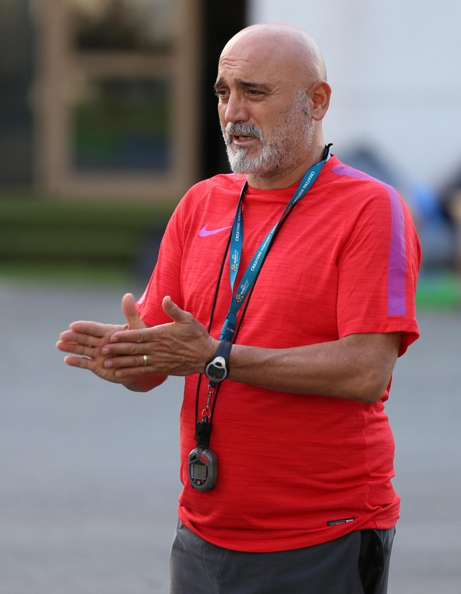 hikmet-karaman-(1)-003.jpg