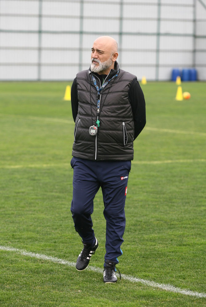 hikmet-karaman-007.jpg hikmet-karaman-007.jpg