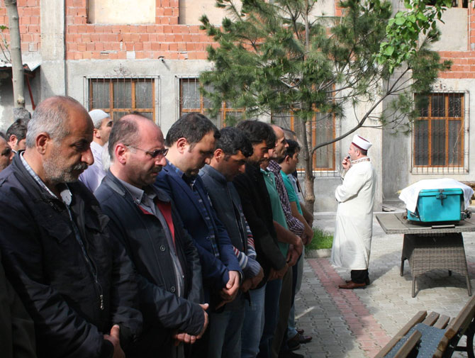 ibrahim-sahin-cenaze-bursa1.jpg