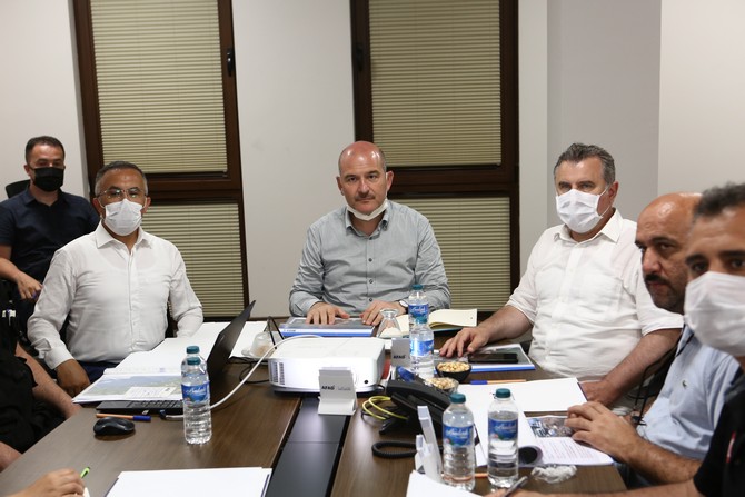 icisleri-bakani-suleyman-soylu-guneysu-ilcesinde-incelemelerde-bulundu-4.jpg