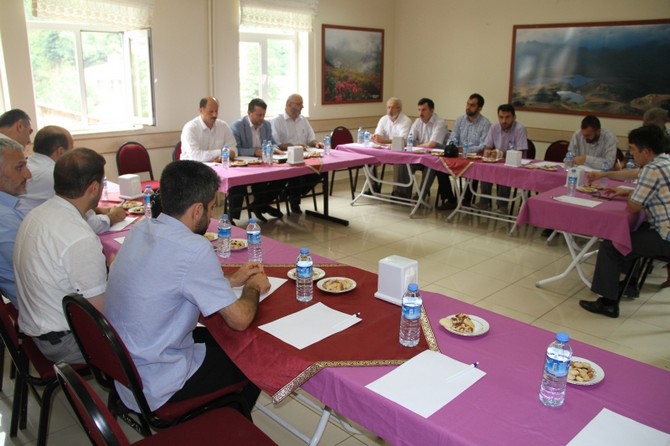 ilce-muftuleri-toplantisi-ikizderede-yapildi-(1).jpg