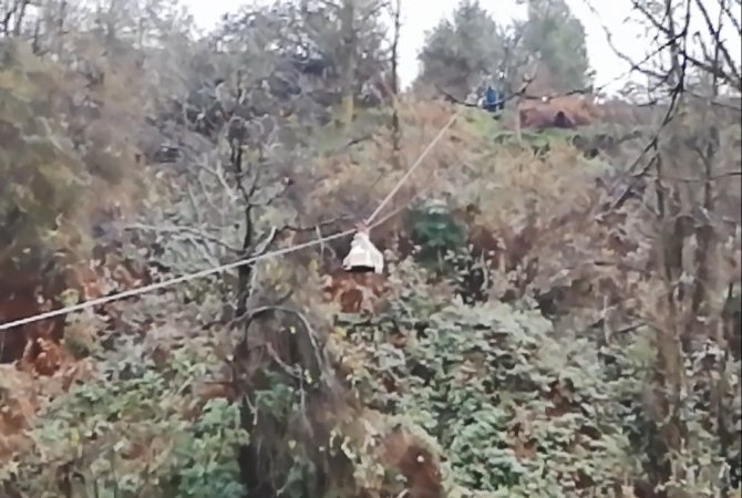 ilkel-teleferik-ile-ahirete-yolculuk-rize-cayeli-(5).jpg