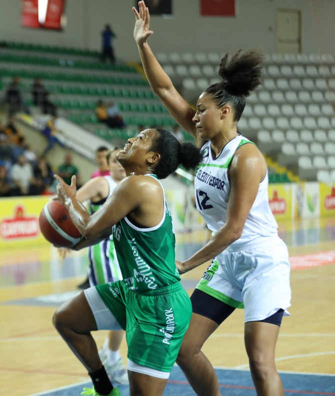 ing-kadinlar-basketbol-super-liginin-2-haftasinda-rize-belediyespor-ile-bursa-uludag-basketbol-yenisehir-stadinda-karsilasti-1.jpg