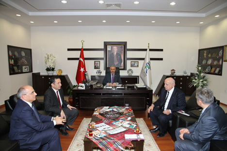 ismail-kahraman-rteude-turkiye’nin-demokrasi-seruvenini-anlatti-1.jpg ismail-kahraman-rteude-turkiye’nin-demokrasi-seruvenini-anlatti-1.jpg