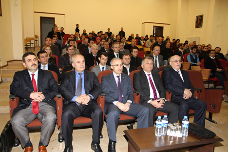 ismail-kahraman-rteude-turkiye’nin-demokrasi-seruvenini-anlatti-9.jpg ismail-kahraman-rteude-turkiye’nin-demokrasi-seruvenini-anlatti-9.jpg