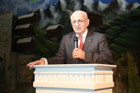 ismail-kahraman.20150327010447.jpg