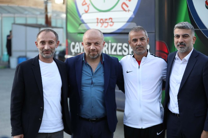 ismail-kartal-caykur-rizespor-yoneticileriyle.jpg
