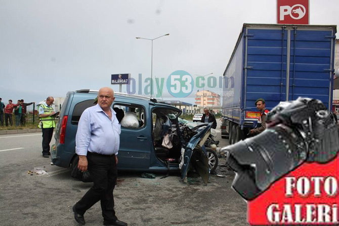 istanbuldan-memleketleri-rizeye-giderken-kaza-gecirdiler5.jpg istanbuldan-memleketleri-rizeye-giderken-kaza-gecirdiler5.jpg