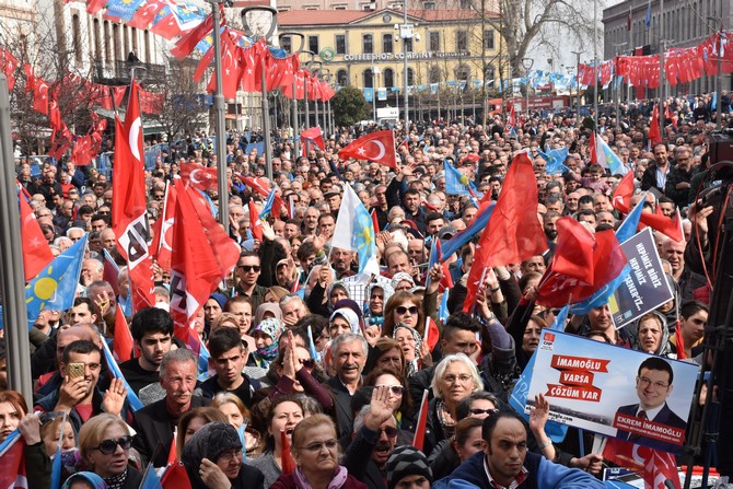 iyi-parti-genel-baskani-meral-aksener,-trabzonda--(2).jpg