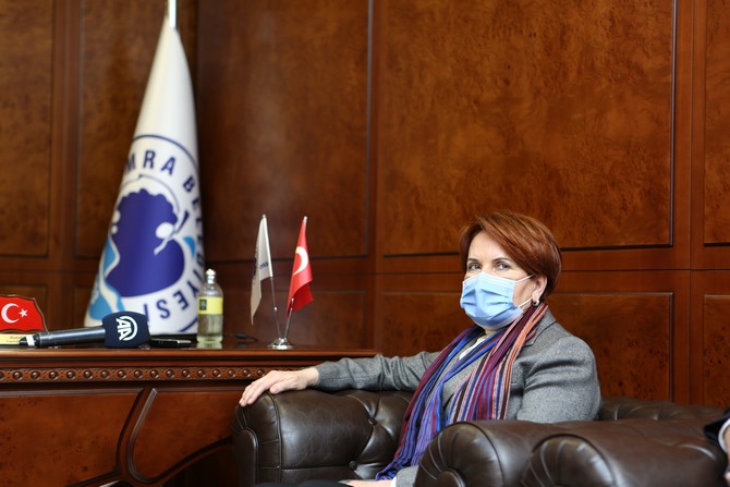 iyi-parti-genel-baskani-meral-aksener-trabzonda-(2).jpg