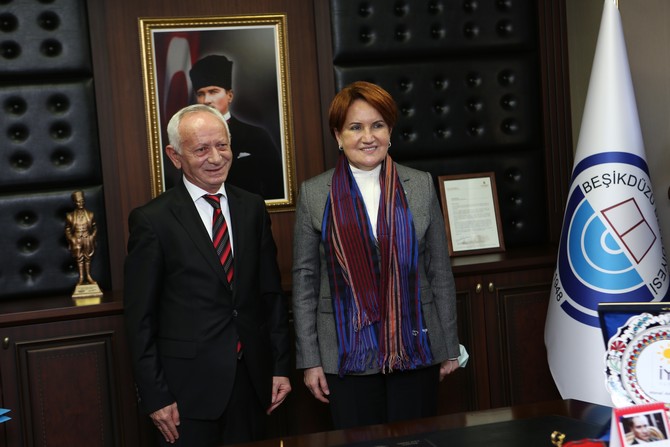 iyi-parti-genel-baskani-meral-aksener-trabzonda-(3).jpg