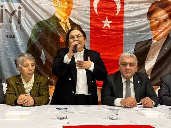 iyi-parti-rize-il-3-olagan-kongresi-14-001.jpg