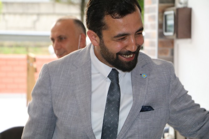 iyi-parti-rize-il-baskan-adayi-av.-kursat-hacisuleymanoglu,-kongre-calismalari-kapsaminda-teskilat-ziyaretlerini-surduruyor-(22).jpg