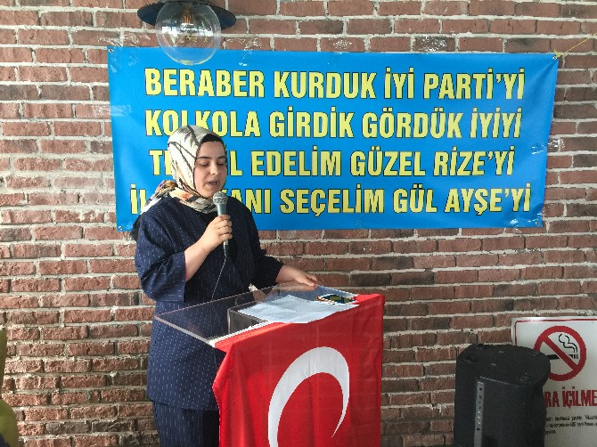 iyi-parti-rize-il-baskani-av.-aysegul-ozyanik,-adayligini-acikladi-(6).jpg