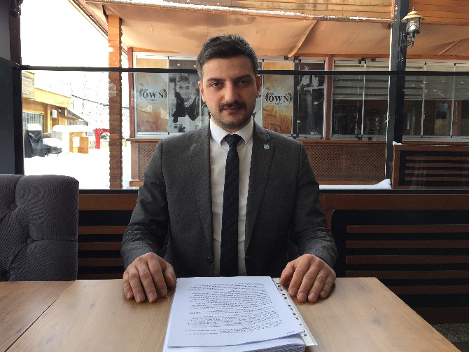 iyi-parti-rize-merkez-ilce-baskani-askin-gursu,-15-subat’ta-yapilacak-kongrede-yeniden-aday-oldugunu-kaydetti-(2).jpg