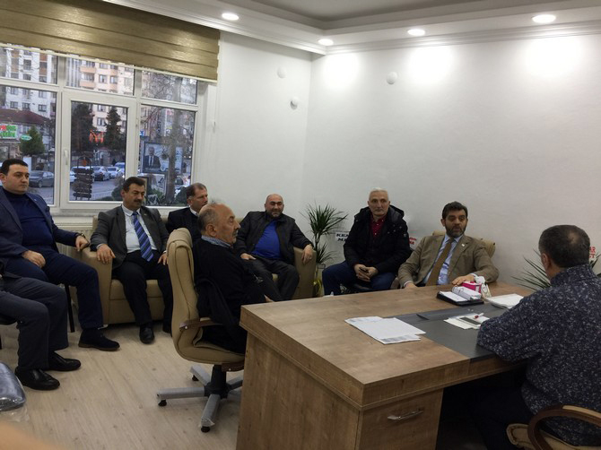 iyi-parti-trabzon-kurucu-il-baskani-hasan-saka,-iyi-parti-rize-kurucu-il-baskani-nusret-karaca’yi-ziyaret-etti-(3).jpg