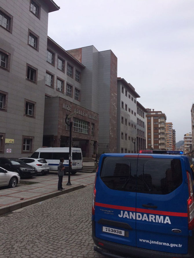 jandarma-2.jpg jandarma-2.jpg