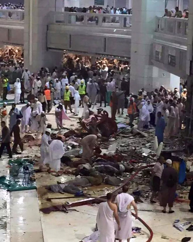 kabe’de-vinc-haci-adaylarinin-uzerine-dustu-!2.jpg kabe’de-vinc-haci-adaylarinin-uzerine-dustu-!2.jpg