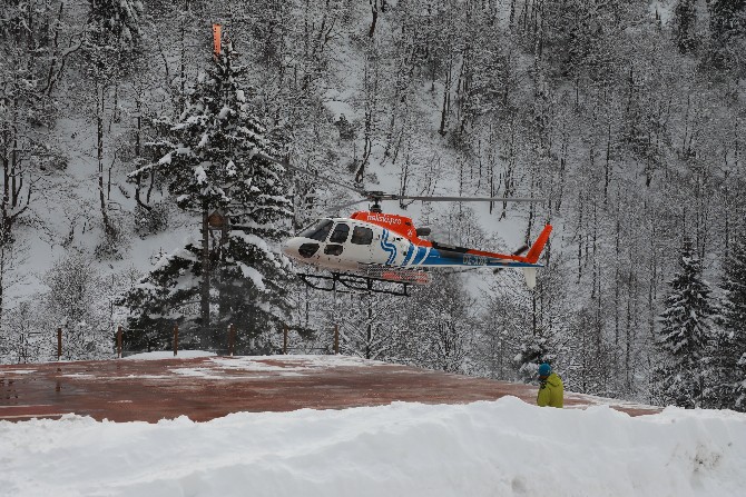 kackar-daglarinda-heliski-heyecani-basladi-7.jpg