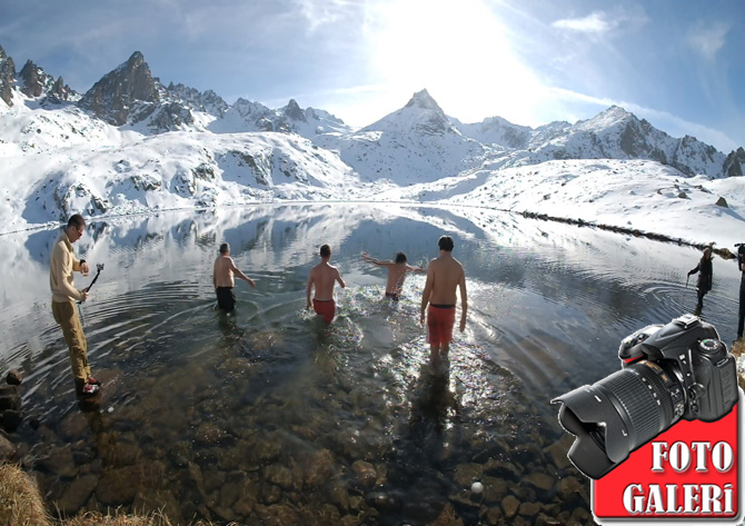 kackar-daglarinda-yuzme-senligi-foto-galeri.jpg