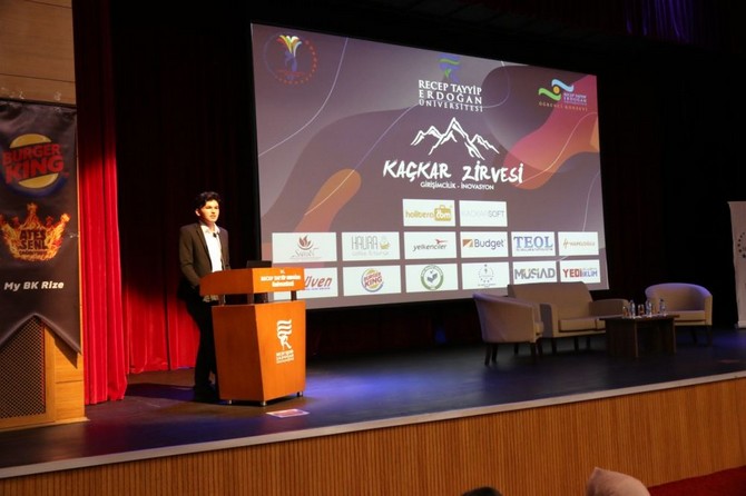 kackar-girisimcilik-ve-inovasyon-zirvesi-yapildi-(10).jpg