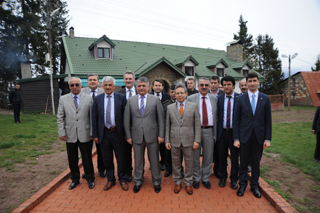 kackar-turizm-birligi-toplantisi-artvinde-yapildi9.jpg kackar-turizm-birligi-toplantisi-artvinde-yapildi9.jpg