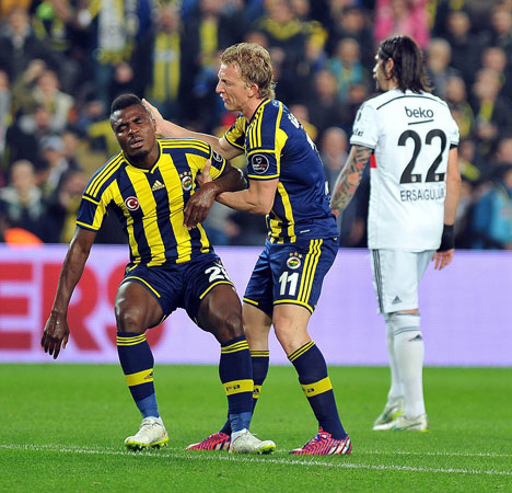 kadikoyde-emenike-krizi-1.20150322213501.jpg