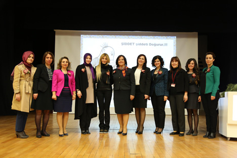 kadina-yonelik-siddet-her-yerde-konulu-panel-duzenlendi1.jpg