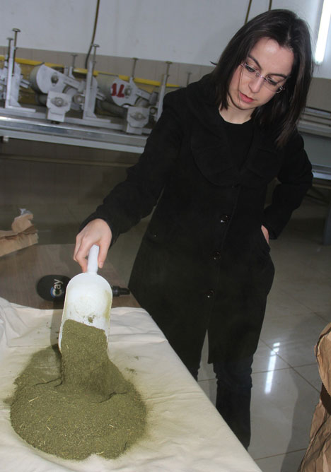 kadinlar-cay-copu-ile-guzellesecek-3.jpg kadinlar-cay-copu-ile-guzellesecek-3.jpg