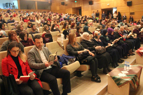 kahraman-tazeoglu-renk-projesi-icin-rizede-43.jpg kahraman-tazeoglu-renk-projesi-icin-rizede-43.jpg