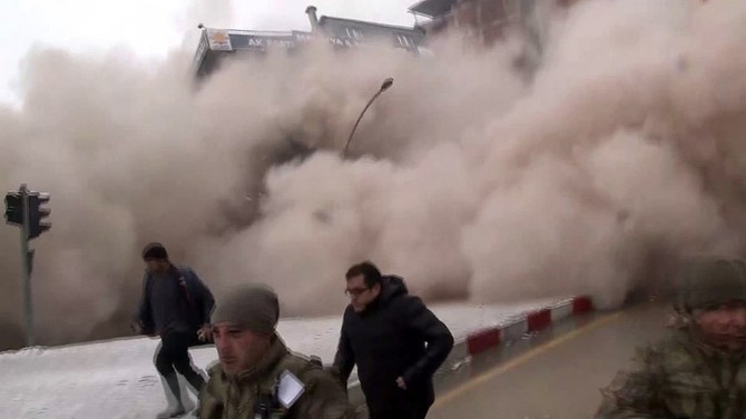 kahramanmarasta-7-6-buyuklugunde-bir-deprem-daha-3.jpg